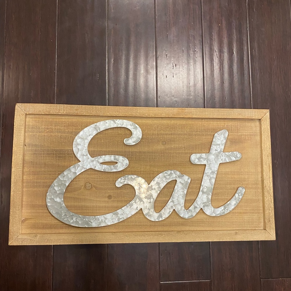 “Eat” kitchen wall sign